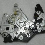 Hyundai H1 i800 II (TQ) Bīdāmo durvju kreisais bloķēšanas mehānisms 81440 4H050