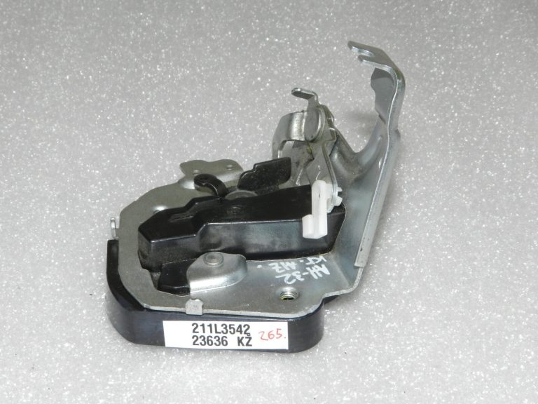 Hyundai H1 i800 II (TQ) bīdāmo durvju kreisā aizbīdņa fiksatora komplekts 81410 4H000