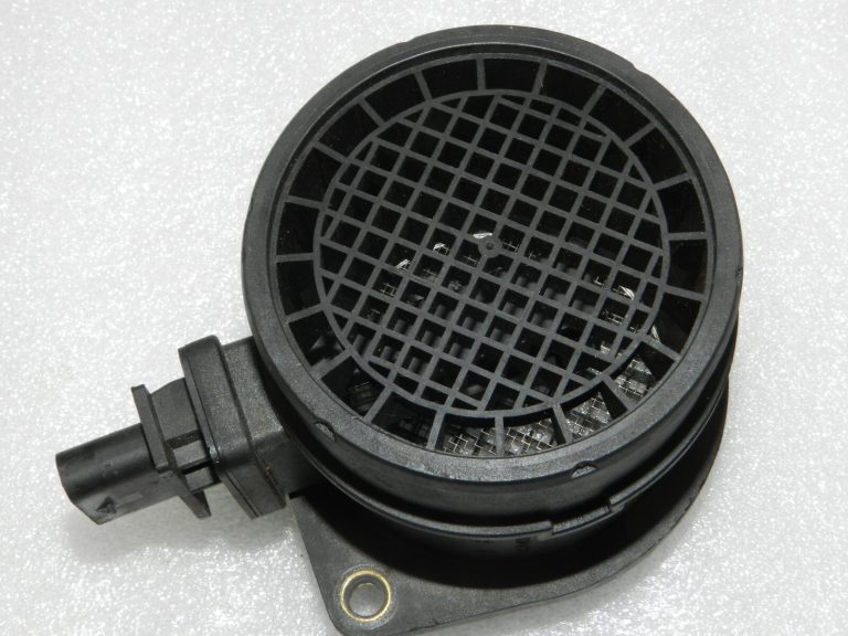 BOSCH Hyundai Kia 2.0 CRDI masas gaisa plūsmas sensors MAF 28164-27800, 0281002721