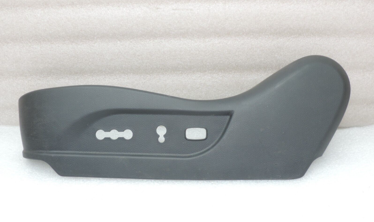 Hyundai i40 Priekšējā kreisā vadītāja sēdekļa ārējais apvalks 881913Z200RY