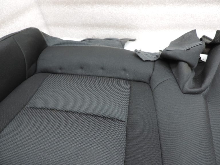 Hyundai i40 aizmugurējo sēdekļu pārvalks ar apsildi 891603Z010V2F 89190-3Z000