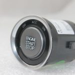 Hyundai i40 dzinēja starta apturēšanas slēdzis 954303Z000, 954303Z000