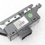 Hyundai i40 sēdekļa apsildes slēdzis priekšējais kreisais 937303Z060, 93730-3Z060