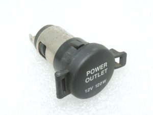 Oriģinālais Hyundai i40 kontaktligzda 12V 120W pieslēguma ligzda 951203K700