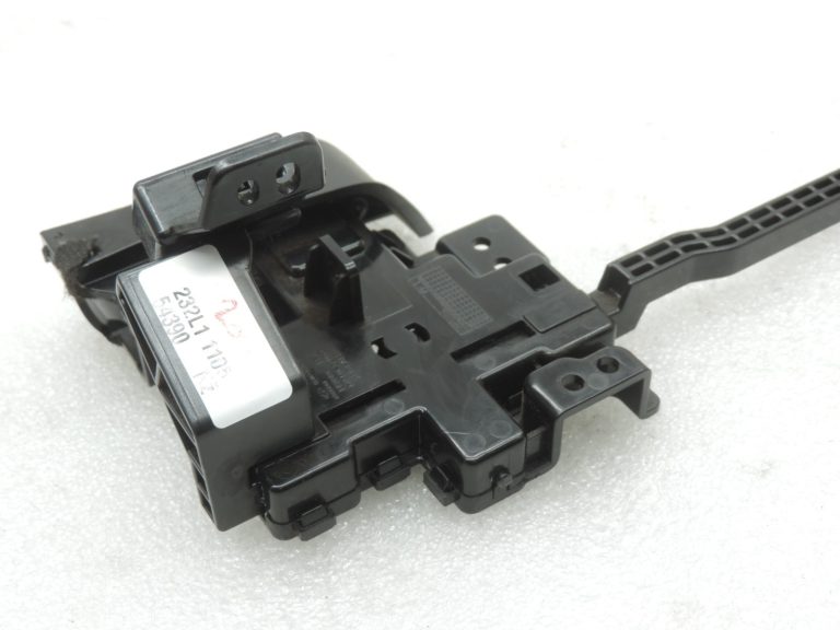 Oriģināls Hyundai i40 cimdu nodalījuma slēdzenes mehānisms 84450-3Z000