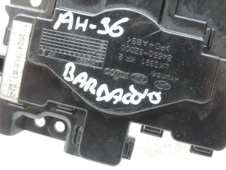 Oriģināls Hyundai i40 cimdu nodalījuma slēdzenes mehānisms 84450-3Z000