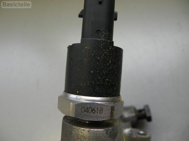 Hyundai Getz degvielas iesmidzināšanas kolektora degvielas spiediena sensors Bosch