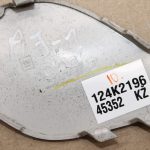 Opel Astra J Hečbeks aizmugurējā bampera stiprinājuma vāciņš Silver Lake GEV 13266588
