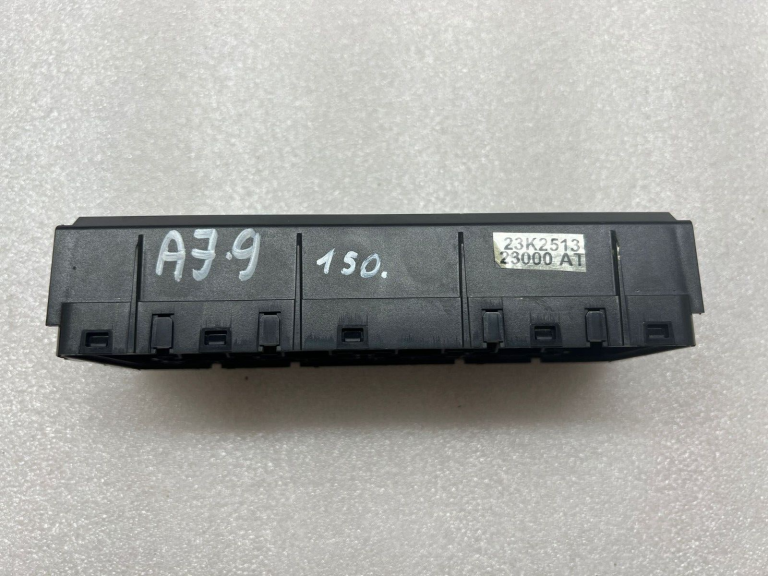 Opel Astra J sildītāja vadības modulis 13586727 1822405