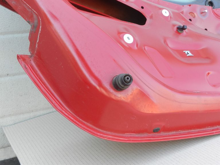 Alfa Romeo Giulietta 940 bagāžnieka vāka krāsa – 289 – Rosso Alfa