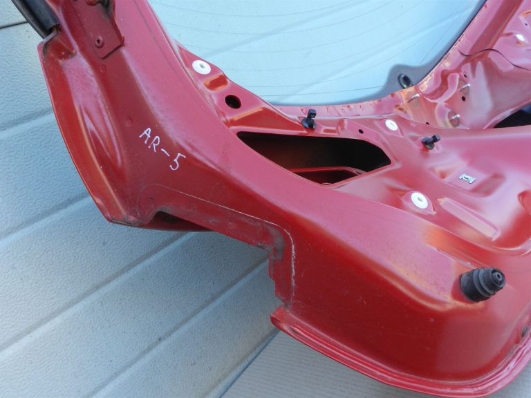 Alfa Romeo Giulietta 940 bagāžnieka vāka krāsa – 289 – Rosso Alfa