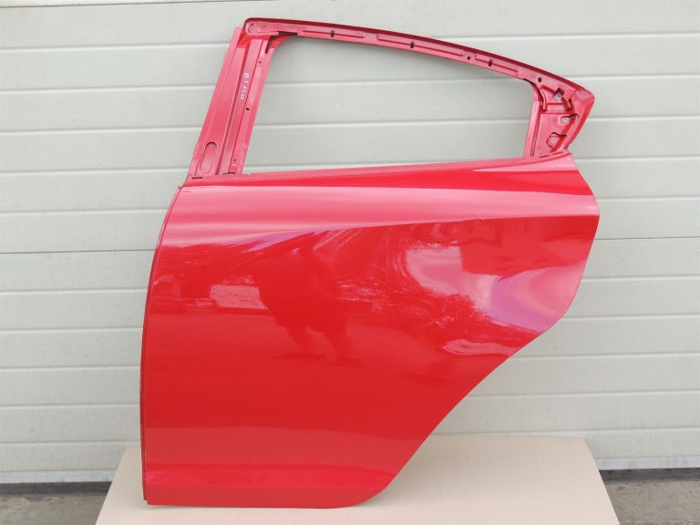 Alfa Romeo Giulietta 940 aizmugurējās kreisās durvis kreisās – Krāsa – 289 – Rosso Alfa