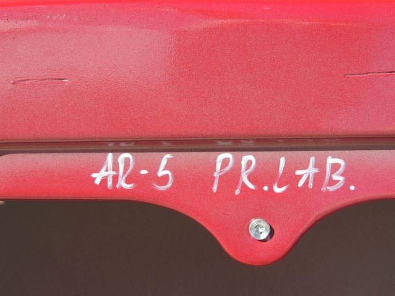 Alfa Romeo Giulietta 940 priekšējo durvju labo durvju labo durvju krāsa – 289 – Rosso Alfa
