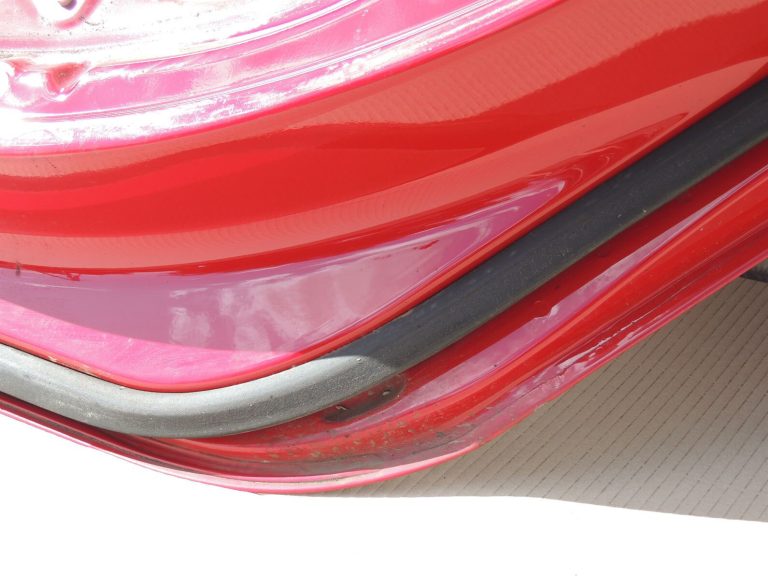 Alfa Romeo Giulietta 940 Aizmugurējās labās durvis Labās krāsas – 289 – Rosso Alfa