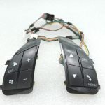 Oriģināls Alfa Romeo Giulietta 940 daudzfunkciju stūres slēdžu komplekts 71769229