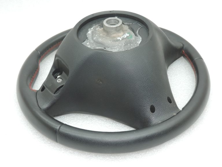 Oriģināls Alfa Romeo Giulietta 940 sporta stūres rats ar sarkanām šuvēm, āda 71769227