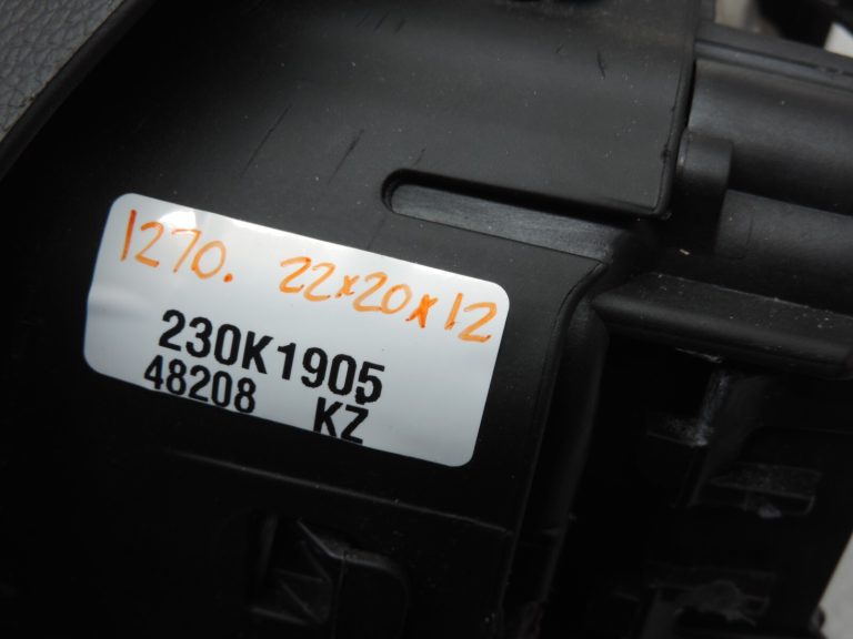 Oriģinālais Alfa Romeo Giulietta 940 Stūres drošības modulis 156106834 1560915200