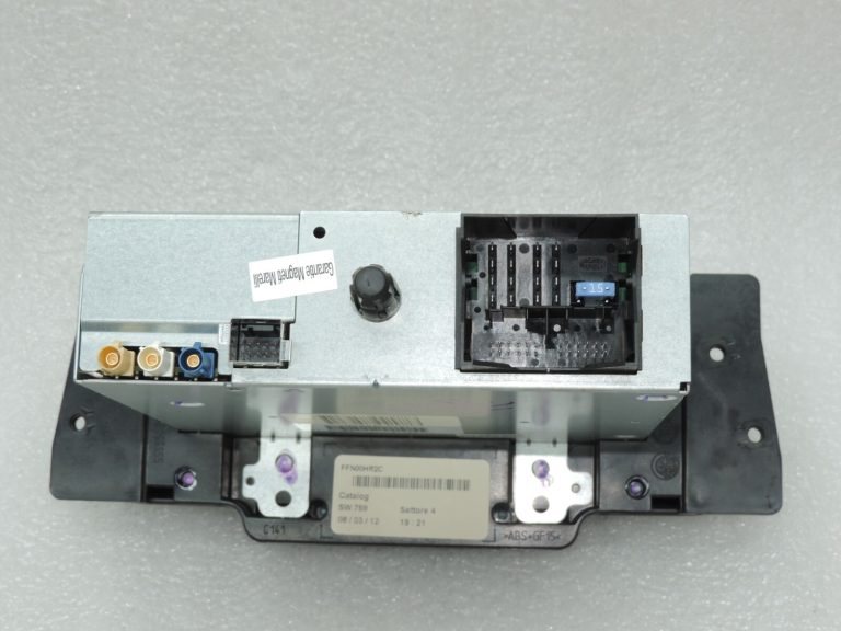 Alfa Romeo Giulietta 940 Multimedia Radio Navigācija 156100205 156101806