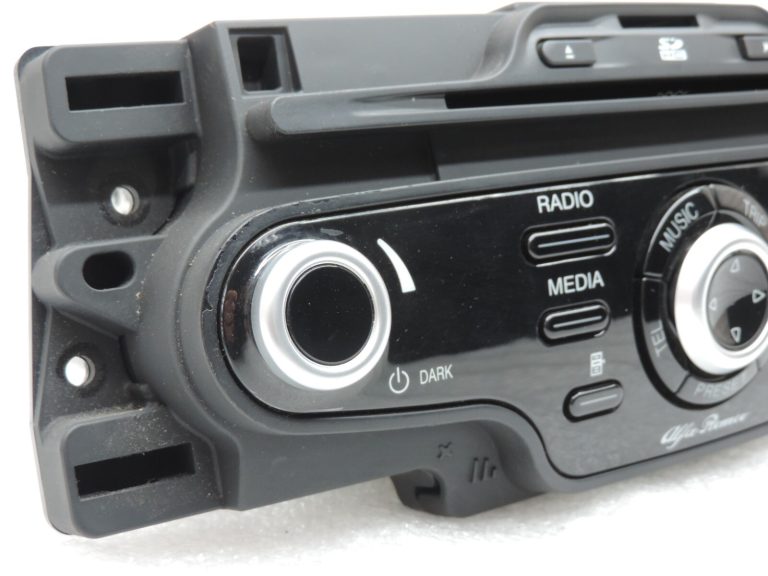 Alfa Romeo Giulietta 940 Multimedia Radio Navigācija 156100205 156101806