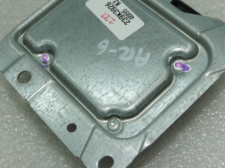 Oriģinālais Alfa Romeo Giulietta 940 gaisa spilvena vadības bloks 50520767
