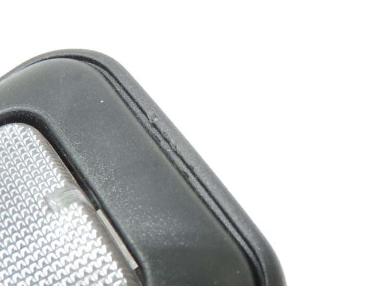 Oriģināls Alfa Romeo Giulietta 940 aizmugurējais salona apgaismojums melns 735482599
