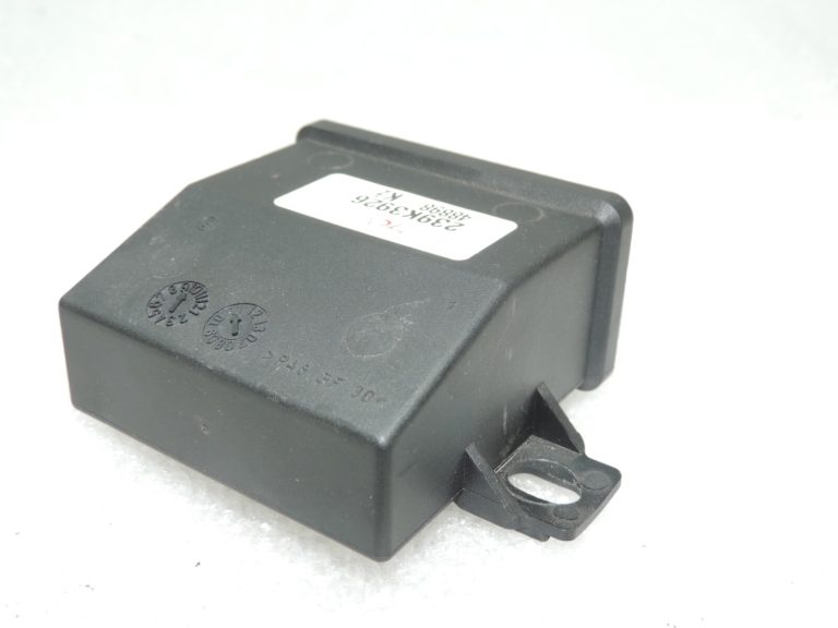 Oriģinālais Alfa Romeo Giulietta 940 priekšējo lukturu vadības bloks 50509829