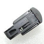 Oriģinālais Alfa Romeo Giulietta 940 avārijas signalizācijas slēdzis 156128942 156093736