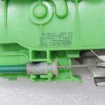Oriģinālā Alfa Romeo Giulietta 940 aizmugurējā labā durvju slēdzene 71754427 71775808