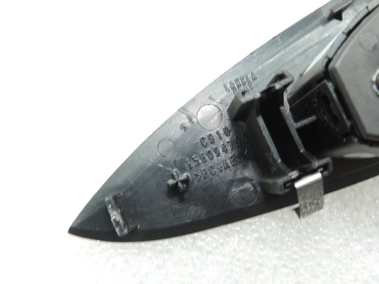 Oriģināls Alfa Romeo Giulietta 940 Logu regulatora slēdzis aizmugurējā labajā pusē 156150332
