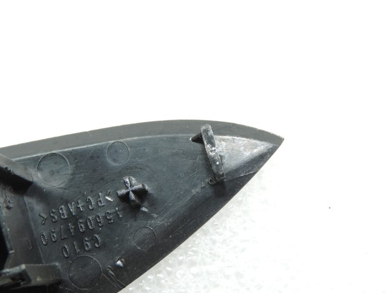 Oriģināls Alfa Romeo Giulietta 940 Logu regulatora slēdzis aizmugurējā labajā pusē 156150332