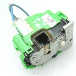 Oriģinālā Alfa Romeo Giulietta 940 aizmugurējo kreiso durvju slēdzene 71754428 71775809