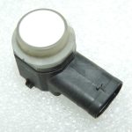 Oriģinālais Alfa Giulietta 940 aizmugurējā bampera stāvvietas sensors (Bianco Ghiaccio)