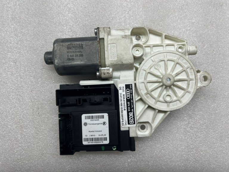 Audi A3 logu regulatora motora durvju vadības bloks aizmugurējais labais 8p4959802D 8P4839462B