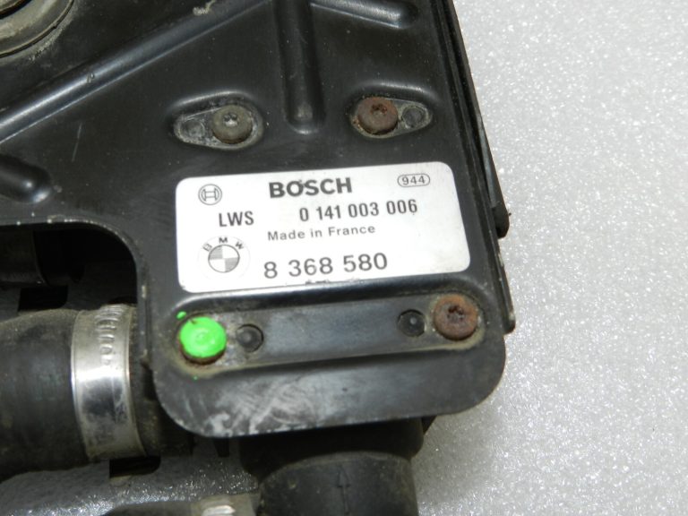 BMW E39 535i papildu sildītāja apsildes vārsta pārslēgšanas vārsts 64128368562 0141003006