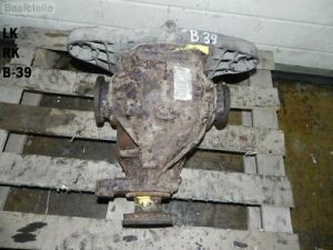 BMW E38 7. sērijas 728i aizmugurējais diferenciālis 1428484 Aizmugurējais diferenciālis I=3,23