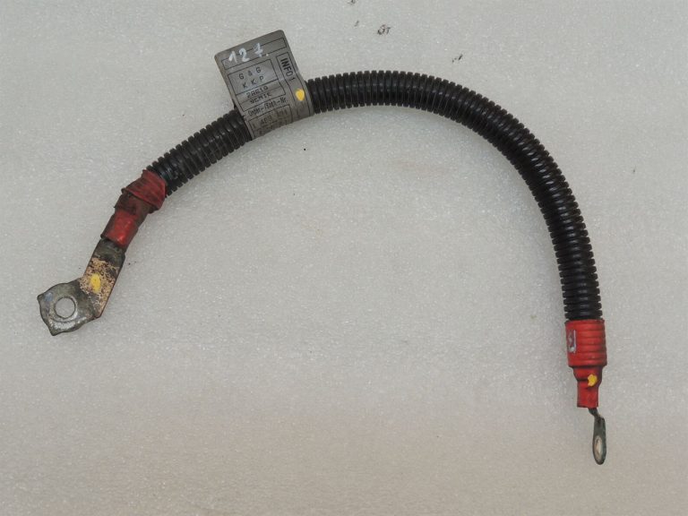 BMW E38 E39 M51 M52 M52 M57 M67 AKB akumulatora kabelis plus pole 12421744987