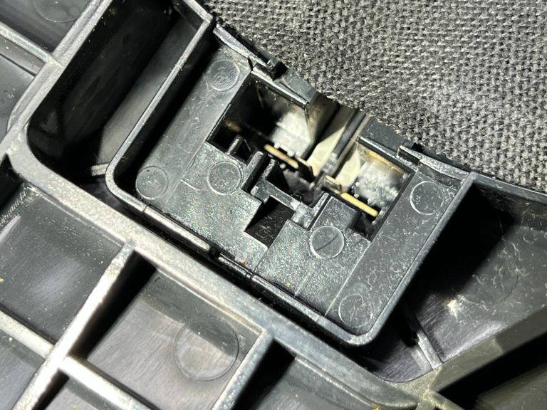 BMW E90 skaļrunis centrālais bass kreisais priekšējais 902275492911