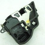 BMW E87 E60 E60 E65 E83 E83 E90 F10 F30 Aizmugures kreiso durvju slēdzene 7167073