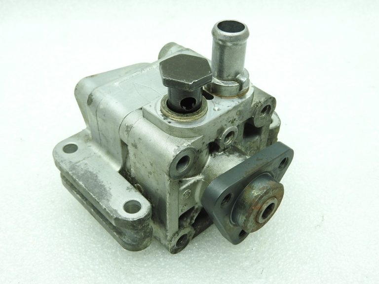Servo sūknis hidrauliskais sūknis BMW 3. sērijas E46 316i 318i 120 bar 32416758595