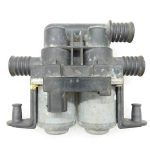 Oriģināls BMW 5. sērijas E39 X5 E53 7. sērijas E38 dzesēšanas šķidruma kontroles vārsts 64128374995