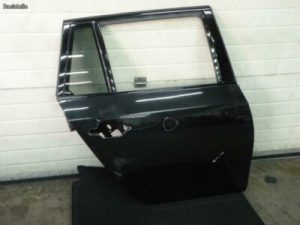 BMW E61 Rear Right Door Black 475 Sapphire Metallic