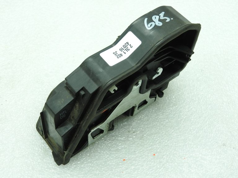 Oriģinālā aizmugurējo kreiso durvju slēdzene BMW F20 F30 F31 F31 F34 F10 F11 E60 E61