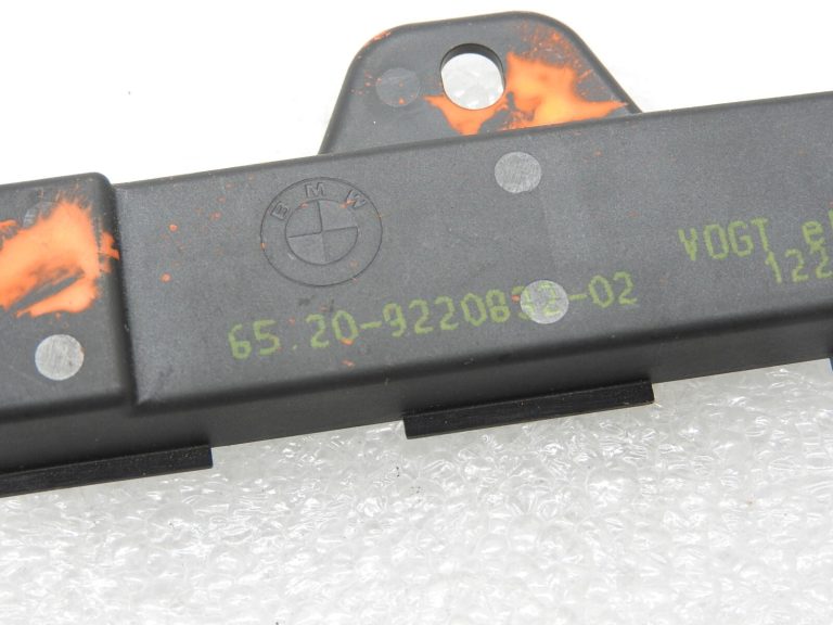 BMW F10 F11 F11 F18 F06 F06 F12 F30 F31 F34 LCI Iekštelpu antenas komforta piekļuve 9220832