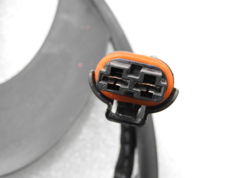 71 Tkm oriģināls BMW F20 F21 F21 F22 F23 F30 F31 F32 F33 Ventilatora motors 300W