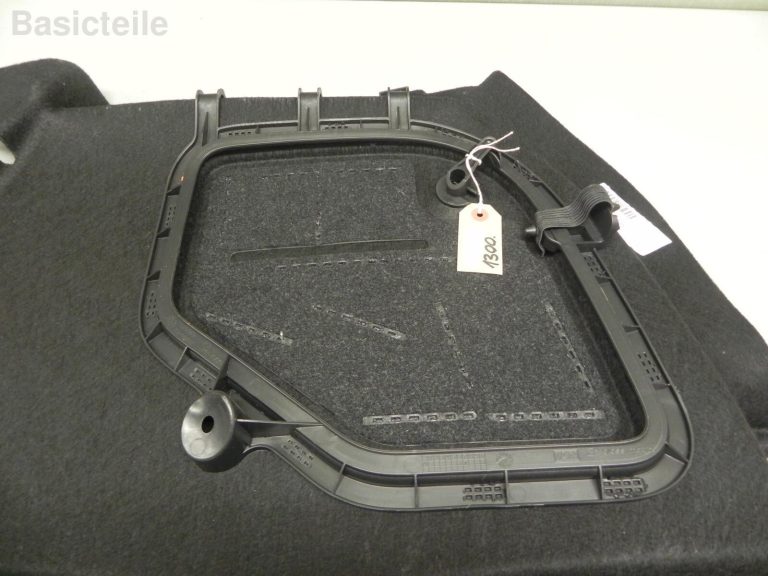 BMW F20 F21 1. sērijas F20 F21 bagāžas nodalījuma kreisā bagāžas nodalījuma virsma 7238843