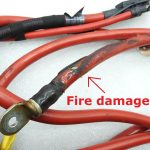 BMW 3 E46 M3 kabriolets akumulatora pozitīvais kabelis ar ugunsgrēka bojājumiem 61127893031 7894511