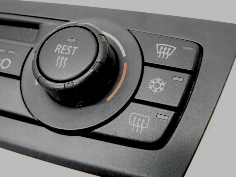 BMW E81 E82 E87 88 E90 E90 E91 E92 E93 Displeja vadības bloks gaisa kondicionētājs 64119199259