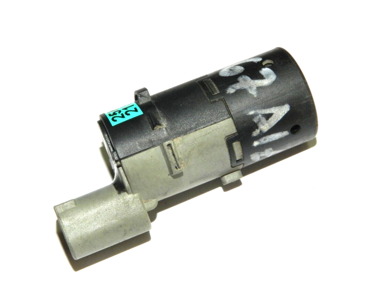 BMW X3 E83 oriģinālais stāvvietas sensors melns 6911838