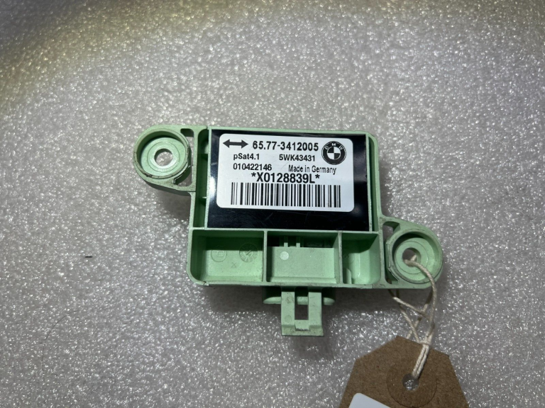 BMW priekšējā labā gaisa spilvena sensors priekšējā labajā pusē 65773412005