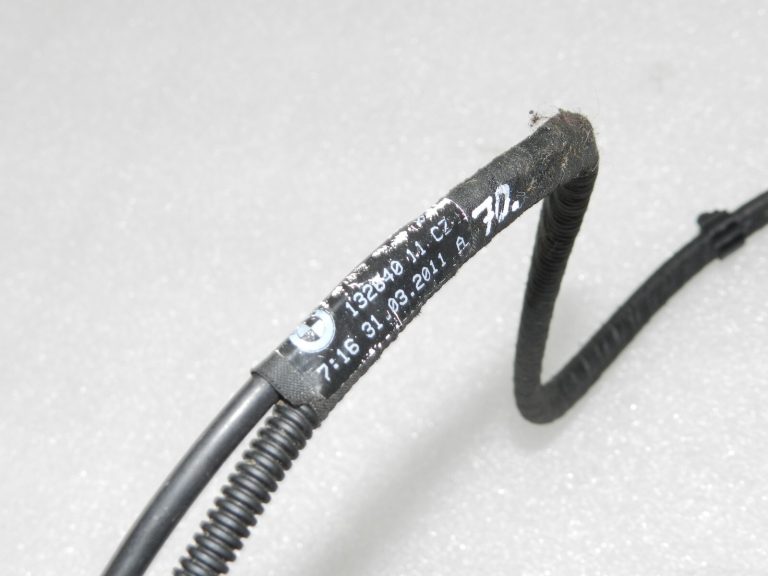 BMW X3 F25 Original Right Windscreen Washing Nozzle Rezerves daļas 61667289921